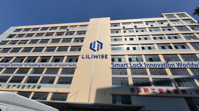 tin tức mới nhất của công ty về "Báo cáo mở rộng và địa chỉ mới của Liliwise ở Quảng Châu"  0