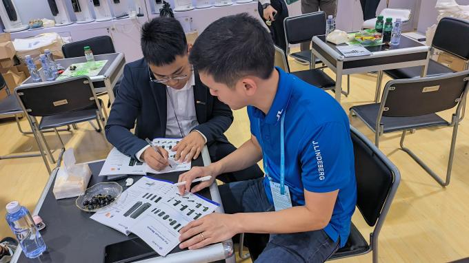 Liliwise Bimoetric Password Lock Tuyawifi Huellas Dactilares Điện Số Cerradura Electronica Intelligente Kh&oacute;a cửa th&ocirc;ng minh 32